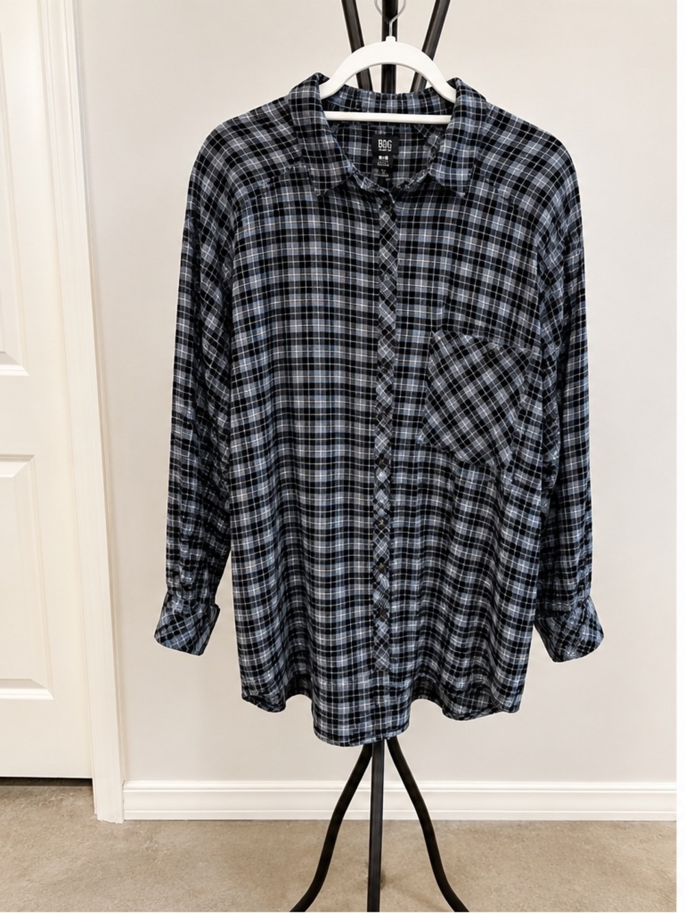 BDG Urban Outfitters Oversized Plaid Flannel Shirt Blue Black Size M